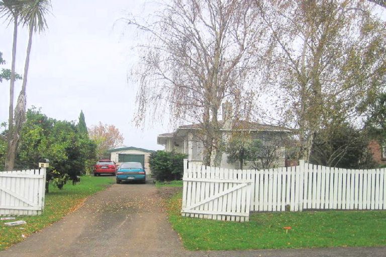 Photo of property in 4 Plymouth Place, Papatoetoe, Auckland, 2025