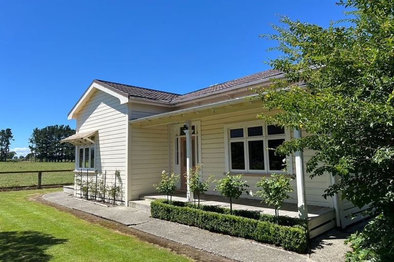 Photo of property in 118 Hansens Line, Newbury, Palmerston North, 4475