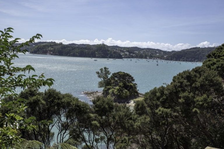 Photo of property in 22 Taiaruru Way, Russell, 0272