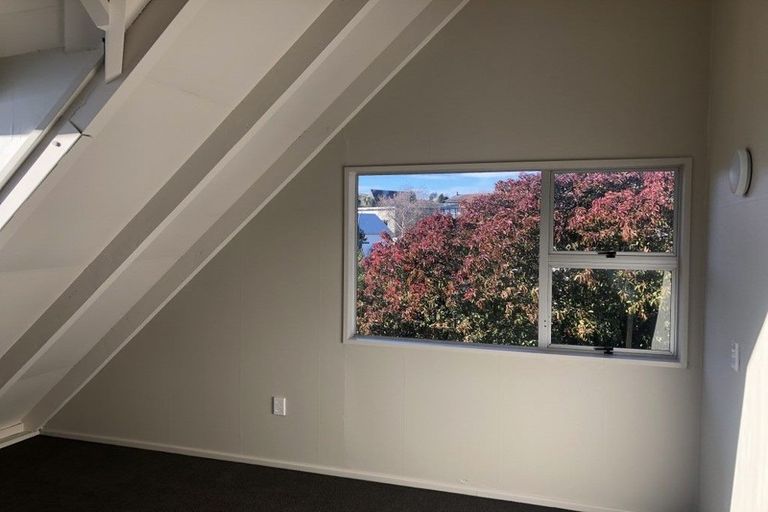 Photo of property in 25 Hunter Crescent, Wanaka, 9305