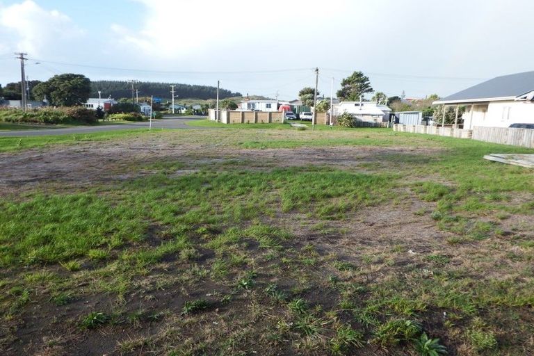 Photo of property in 2 Omanu Street, Koitiata, Wanganui, 4581