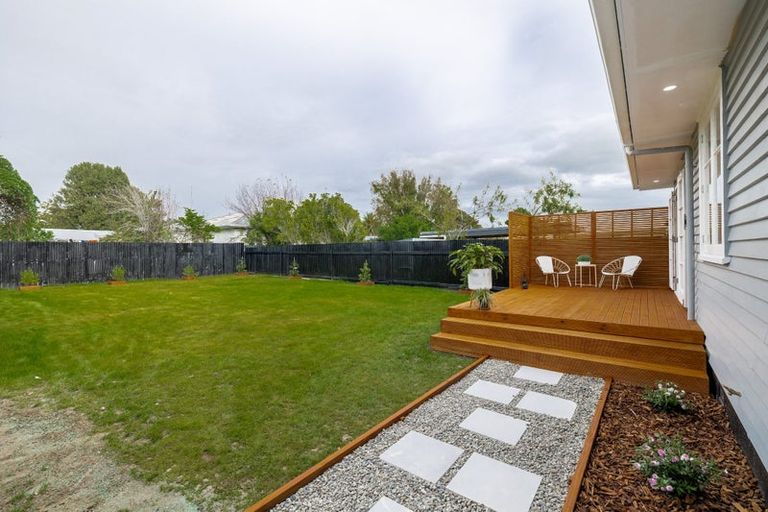Photo of property in 15 Peters Avenue, Cloverlea, Palmerston North, 4412