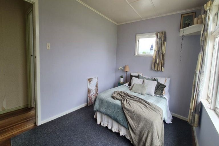 Photo of property in 16 Main Street, Marton, 4710