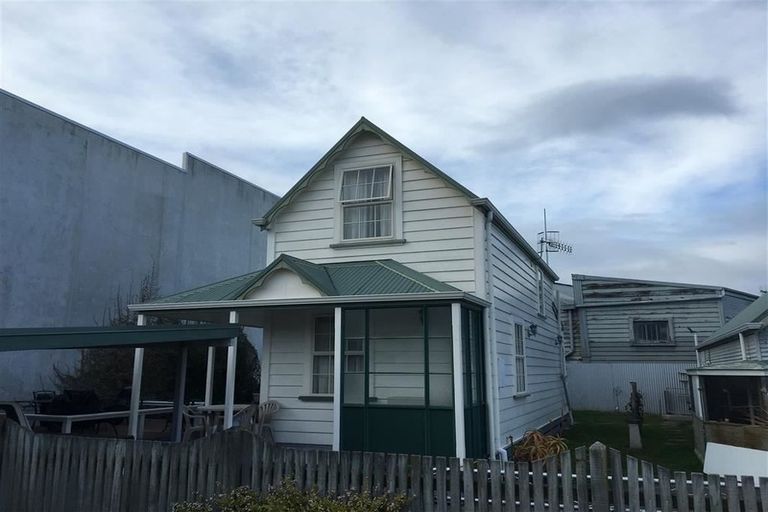 Photo of property in 7 Swan Street, Napier South, Napier, 4110