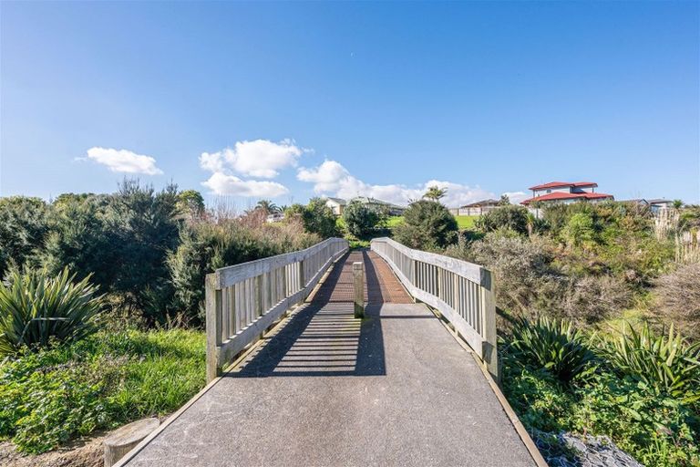 Photo of property in 42 Manston Road, Mangere, Auckland, 2022