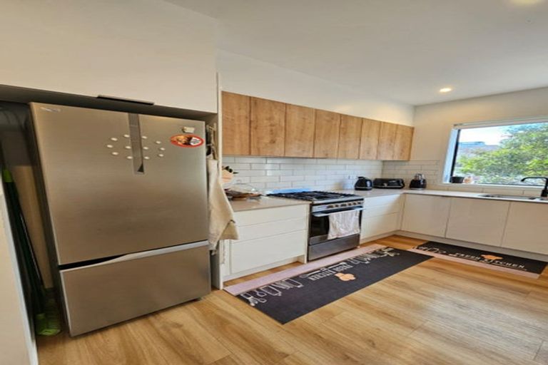 Photo of property in 4b Regent Street, Newtown, Wellington, 6021