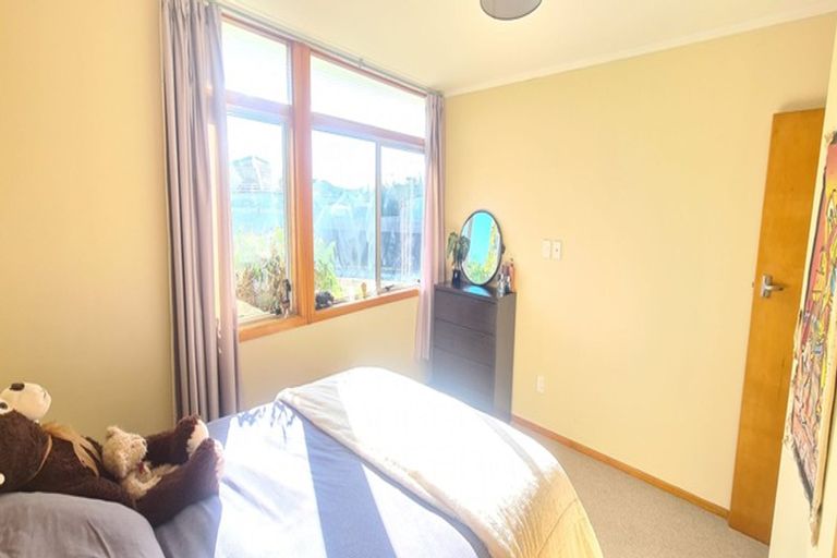 Photo of property in 90 King Street, Taradale, Napier, 4112