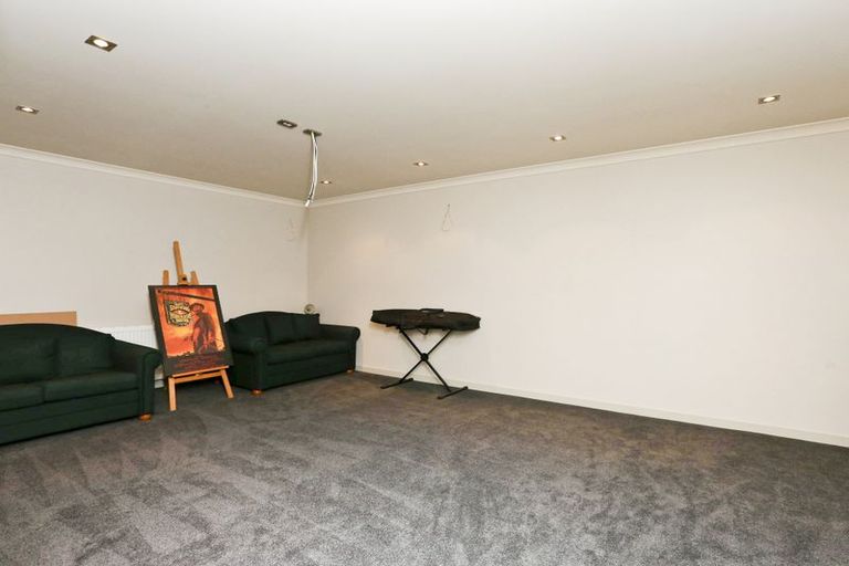 Photo of property in 99 Valley Views, Fitzherbert, Palmerston North, 4472