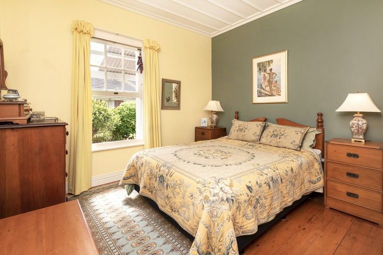 Photo of property in 159 Bleakhouse Road, Mellons Bay, Auckland, 2014