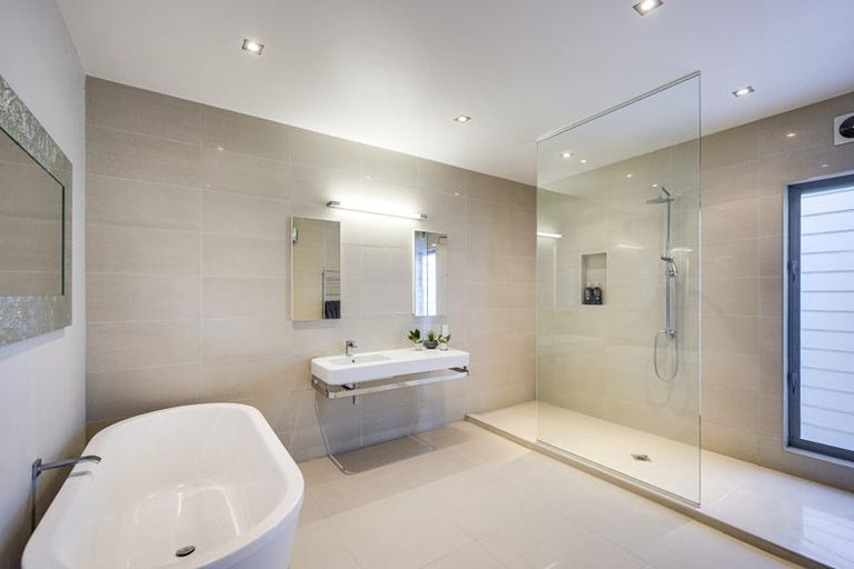 Photo of property in 63 Margaret Avenue, Havelock North, 4130