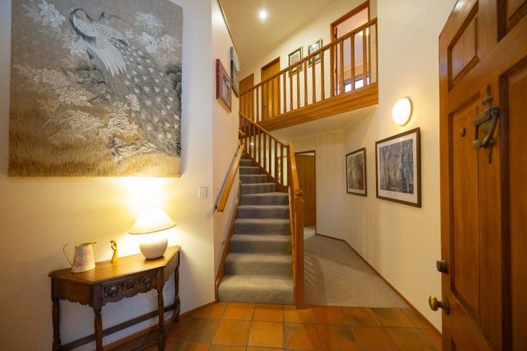 Photo of property in 1 Caccia Birch Lane, Hokowhitu, Palmerston North, 4410