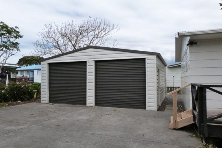 Photo of property in 33 Peter Snell Road, Ruakaka, 0116