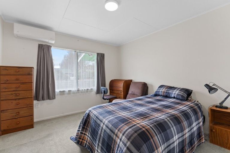 Photo of property in 6 Tudor Road, Pahiatua, 4910