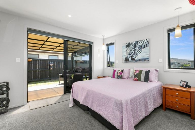 Photo of property in 75 Te Kio Crescent, Papamoa Beach, Papamoa, 3118