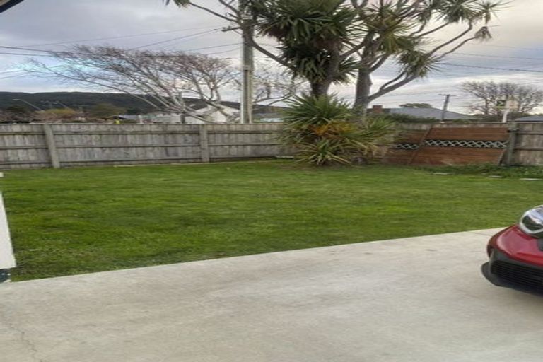 Photo of property in 220 Naenae Road, Naenae, Lower Hutt, 5011
