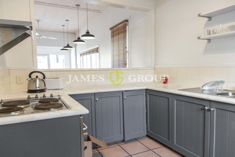 Photo of property in 36 Douglas Street, Okitu, Gisborne, 4010