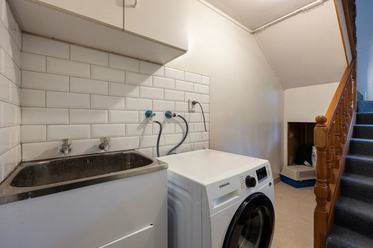 Photo of property in 43 Lachlan Drive, Dinsdale, Hamilton, 3204