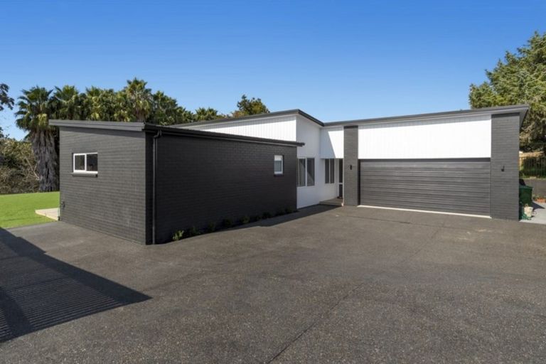 Photo of property in 9 Washingtonia Way, Omokoroa, 3114
