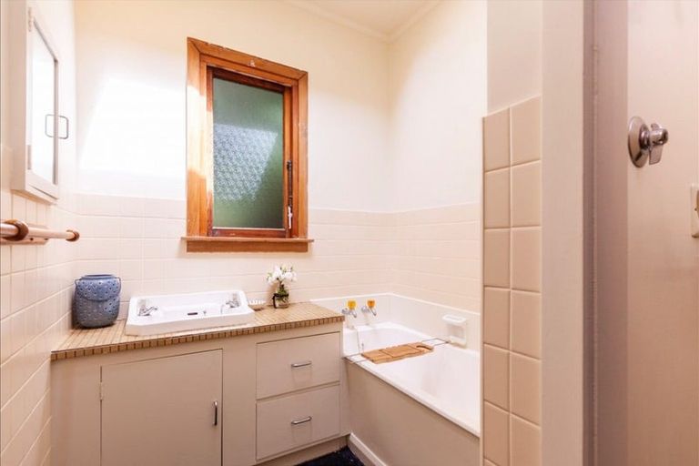 Photo of property in 17 Mill Road, Lower Vogeltown, New Plymouth, 4310