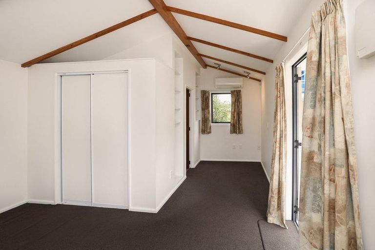 Photo of property in 19 Tika Street, Riccarton, Christchurch, 8041