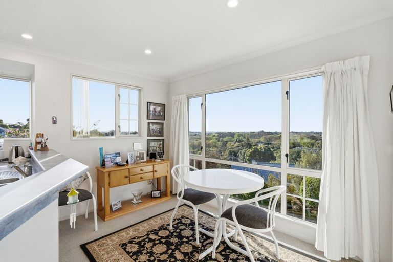 Photo of property in 4a Uldale Place, Westmorland, Christchurch, 8025