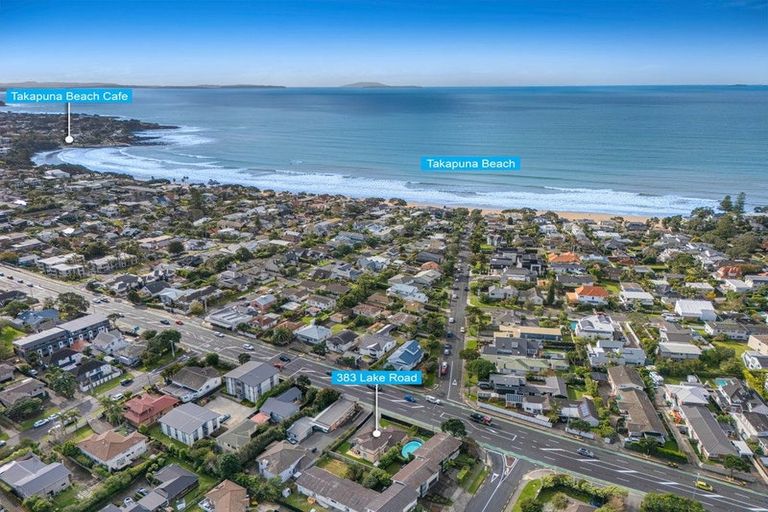 Photo of property in 383 Lake Road, Hauraki, Auckland, 0622