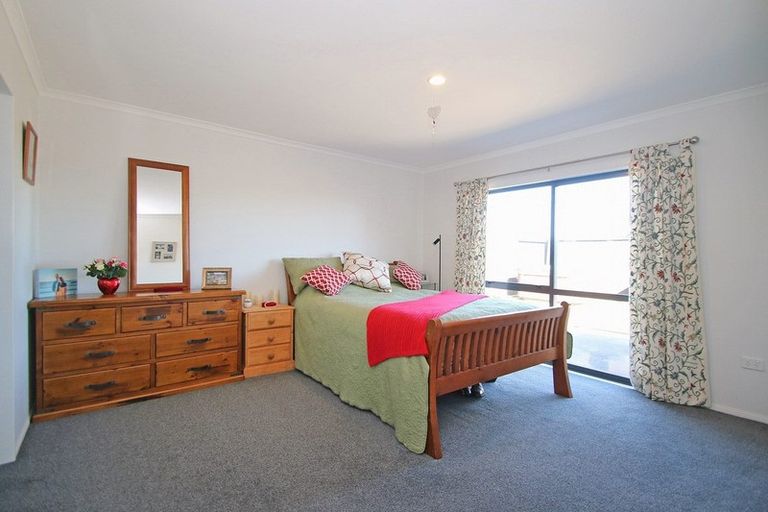 Photo of property in 136 Palm Beach Boulevard, Papamoa Beach, Papamoa, 3118