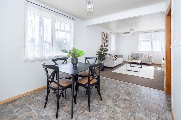 Photo of property in 10 Byron Road, Enderley, Hamilton, 3214