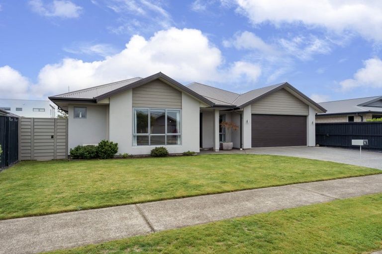 Photo of property in 20 Beachvale Drive, Kaiapoi, 7630