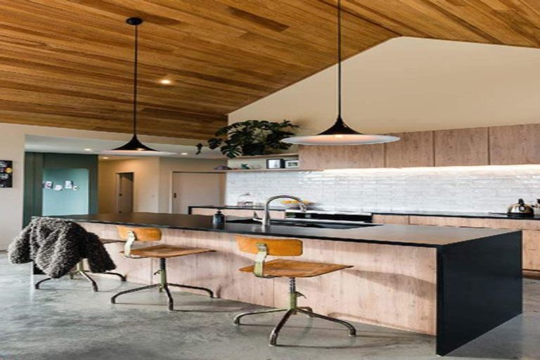 Photo of property in 10 Double Cone Road, Jacks Point, Queenstown, 9371