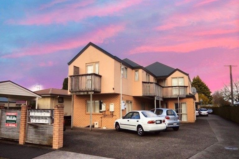 Photo of property in 12/5 Inverness Avenue, Hamilton East, Hamilton, 3216