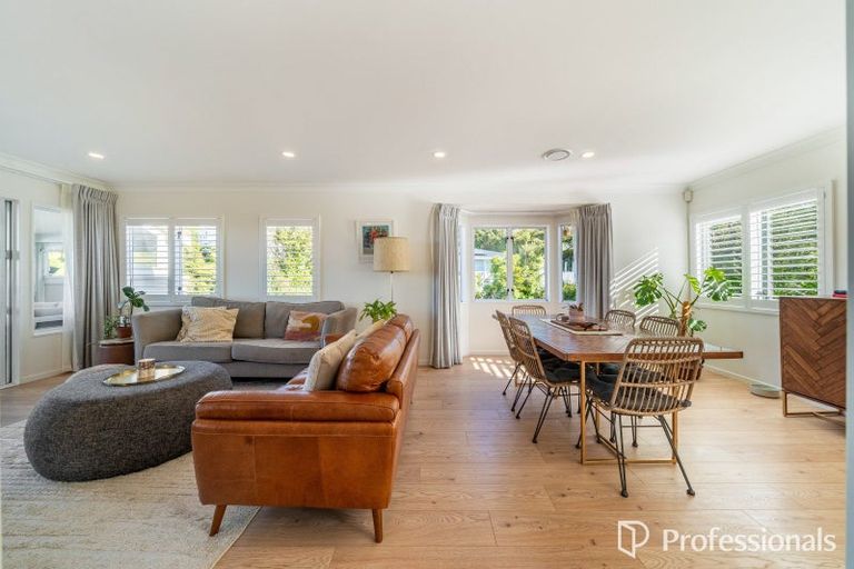 Photo of property in 115 Normandale Road, Normandale, Lower Hutt, 5010