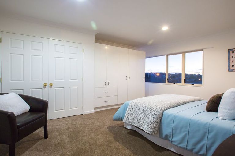 Photo of property in 63 Rogan Street, Mount Roskill, Auckland, 1041