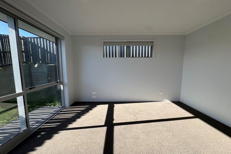 Photo of property in 1 Cascade Way, Omokoroa, 3114