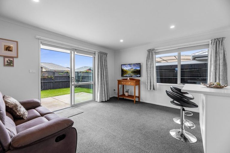 Photo of property in 19 Arrow Close, Papamoa, 3118