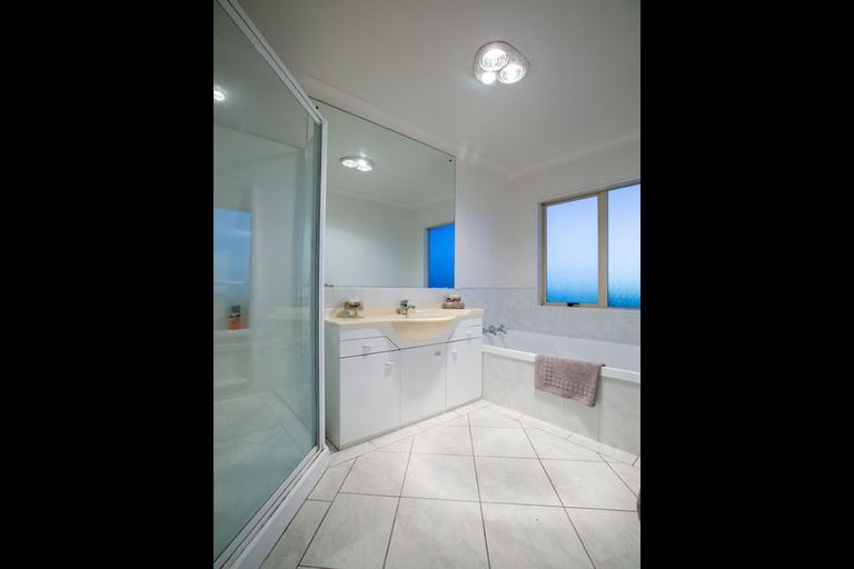 Photo of property in 63 Rogan Street, Mount Roskill, Auckland, 1041