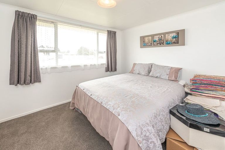 Photo of property in 25 Alexandra Street, Marton, 4710