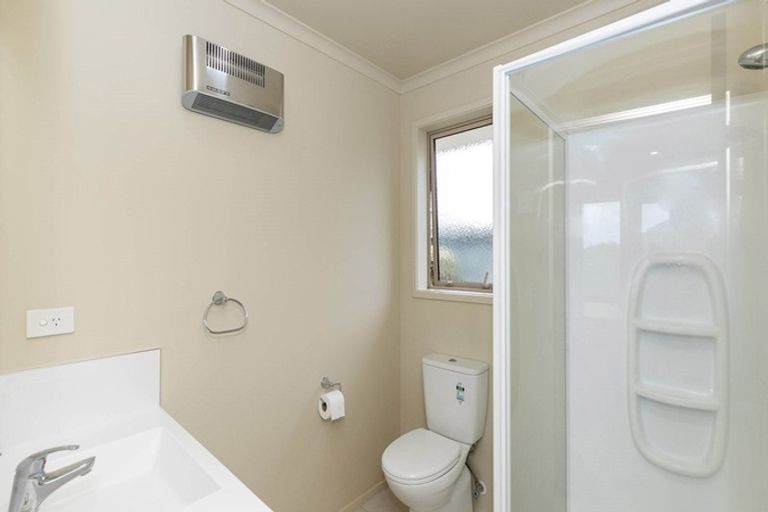 Photo of property in 211 Dixon Road, Fitzroy, Hamilton, 3206