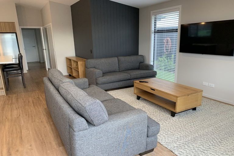 Photo of property in 1 Rhodes Street, Seaview, Timaru, 7910