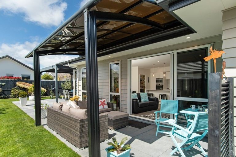 Photo of property in 77 Sandhurst Drive, Papamoa Beach, Papamoa, 3118