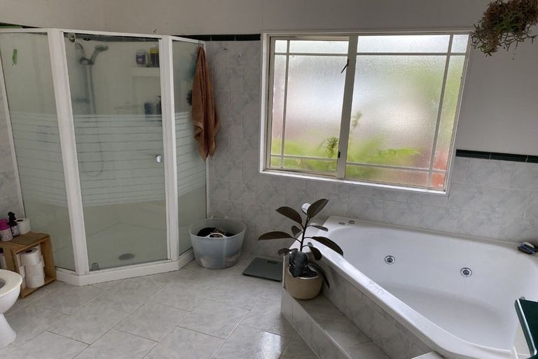 Photo of property in 6c Reynolds Road, Pukekohe, 2120