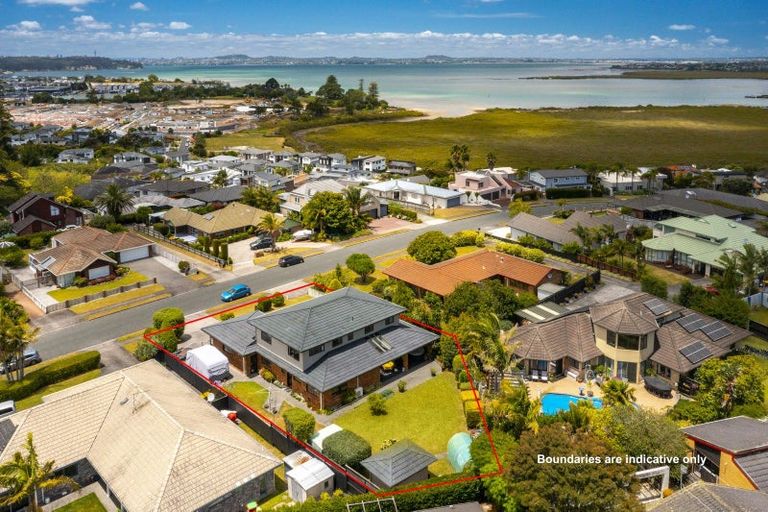 Photo of property in 9 Bannings Way, Hobsonville, Auckland, 0618