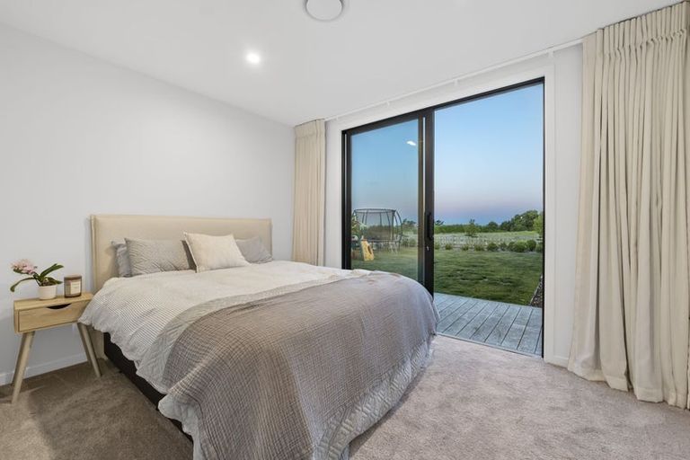 Photo of property in 589 Kent Road, Korito, New Plymouth, 4371