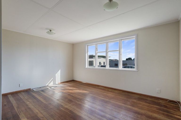 Photo of property in 41a Hinemoa Street, Levin, 5510