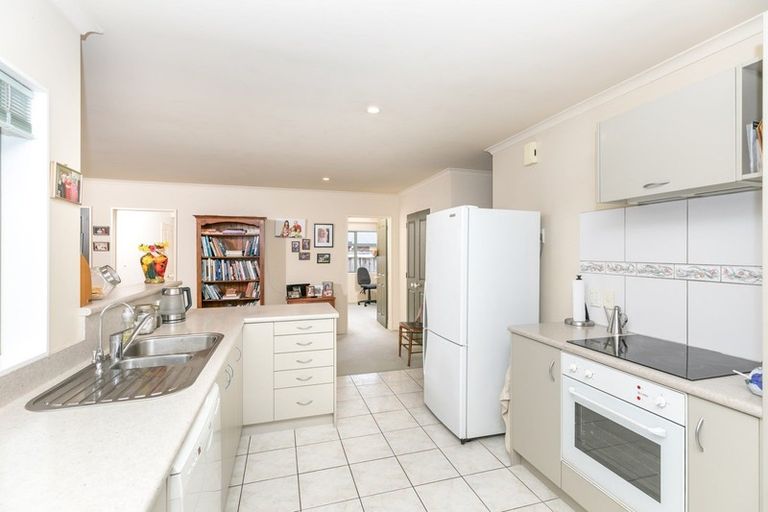 Photo of property in 30 Discovery Drive, Flagstaff, Hamilton, 3210