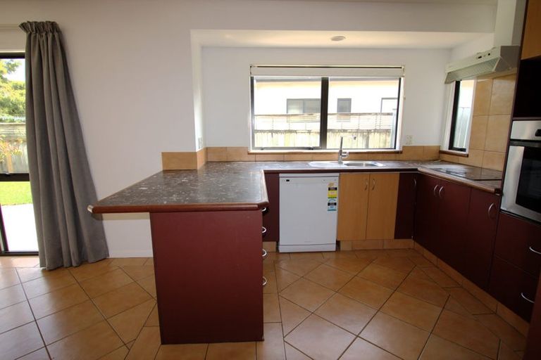 Photo of property in 81 Solomon Street, Brookfield, Tauranga, 3110