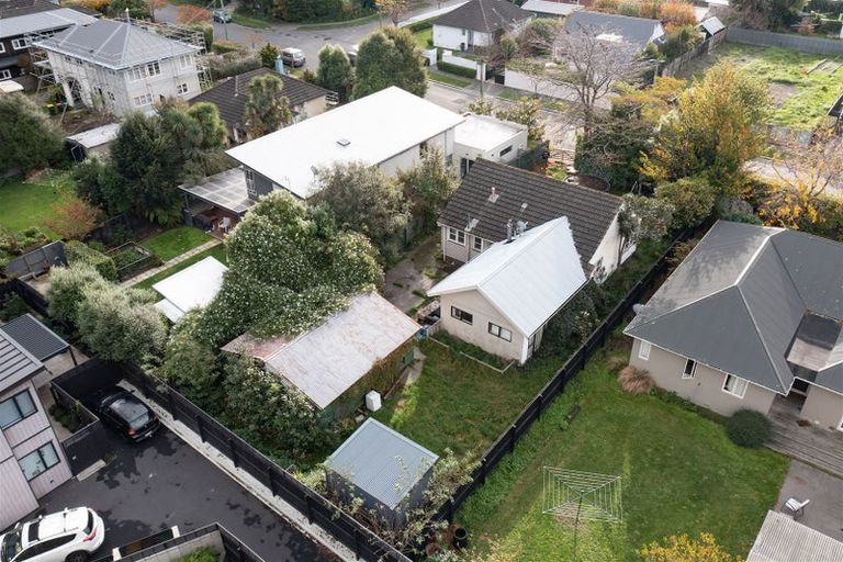 Photo of property in 20 Newall Avenue, Bryndwr, Christchurch, 8052