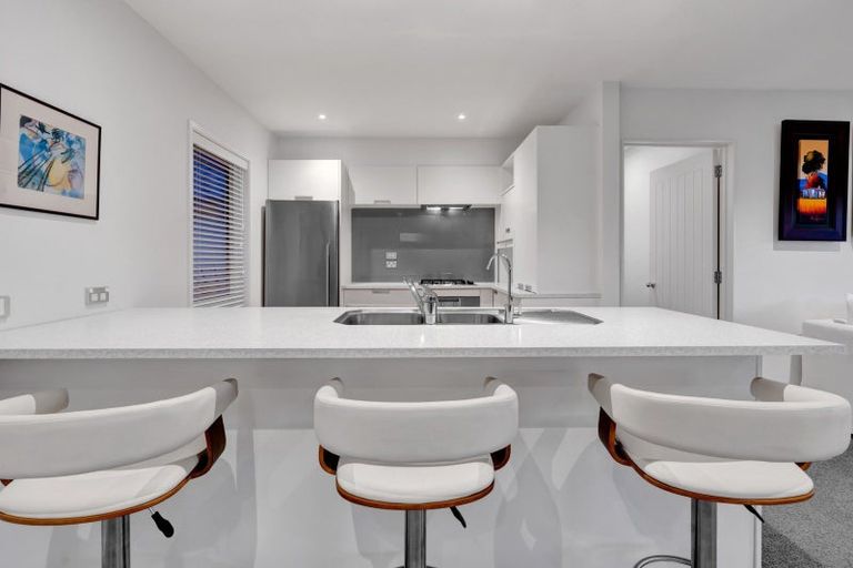 Photo of property in 201 Heta Road, Merrilands, New Plymouth, 4312