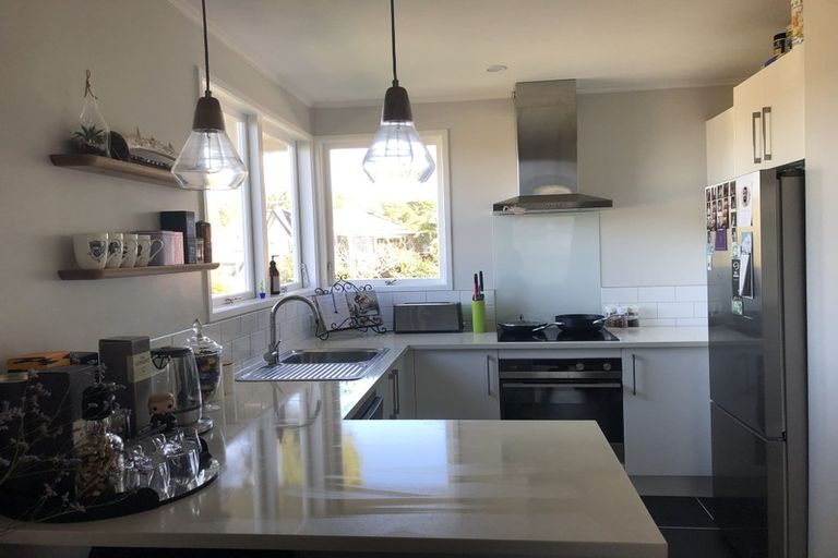 Photo of property in 1/23 Ellen Avenue, Hillcrest, Auckland, 0627