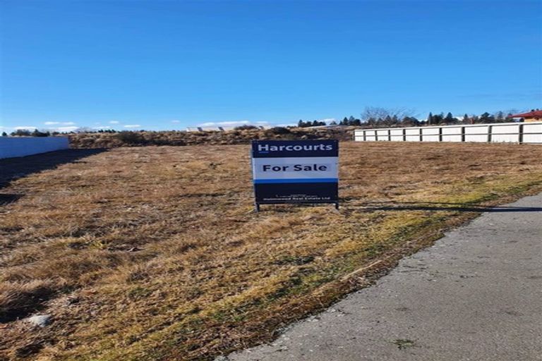 Photo of property in 13 Greenfield Place, Twizel, 7901